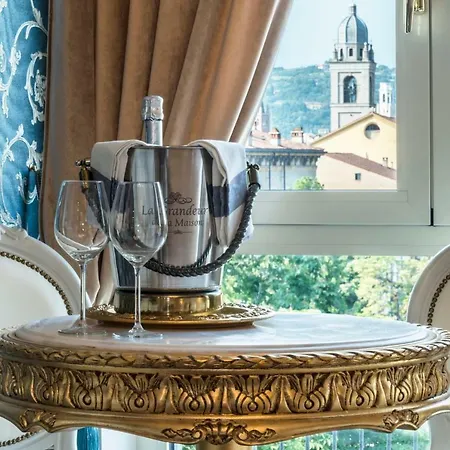 Royal Olympus Gæstehus 4*