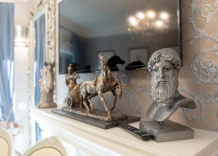 Royal Olympus Pensión 4*