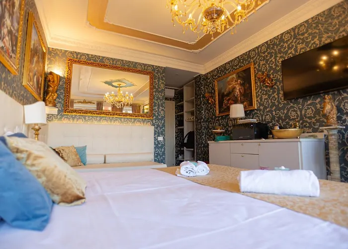 Royal Olympus Affittacamere 4*