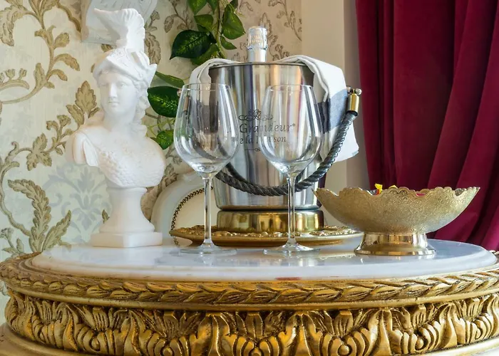 Pensión Royal Olympus